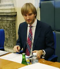 The latest tweets from @adamvojtechano Adam Vojtech Novinky Cz