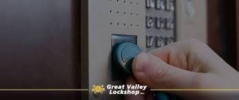 If you are looking for a supplier, we have compiled the list of vingcard suppliers in malaysia here. All You Need To Know About Proximity Readers Gv Lock
