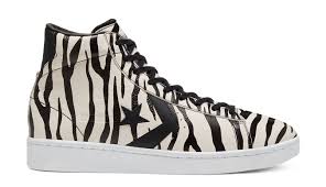 More information about converse pro leather shoes including release dates, prices and more. Converse Pro Leather Gold Standard 76 167934c Shooos Com