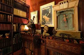 Buy original art worry free with our 7 day money back guarantee. Set Decor Film Decor Features Knives Out