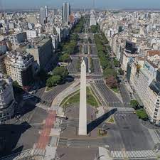 Muchas veces transitamos por las calles de buenos aires sin sospechar las historias que encierra. El Obelisco El Monumento Incomprendido Que Se Convirtio En El Mayor Simbolo De Buenos Aires Hoy Cumple 84 Anos