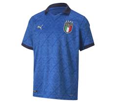 O primeiro kit a ser revelado oficialmente foi o reserva, branco, em novembro de 2019, agora em agosto de 2020, o uniforme tradicional,. Camisa Selecao Italia I Puma 2020 21 Infantil Mundo Do Futebol