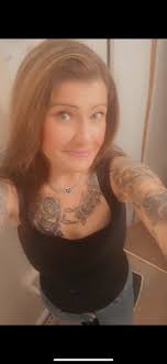 What's the story behind the Bang This Twins in Nashville?