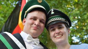 Sebastian Reinker und Anna Hoppe regieren Drensteinfurt's Junggesellen