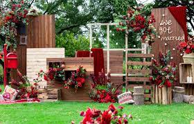 Add your favorite couple photos, a special message for your guests and even your own creative design. List Of Wedding Themes Lovetoknow