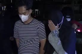 Dengan demikian, apa yang mengakibatkan maoshi ade ilham ini sampai viral ke media sosial dan vidionya sudah beredar luas diberbagai pencarian. Foto Mesum