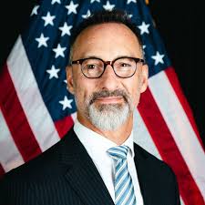 Shanni Alexandrovitz‏