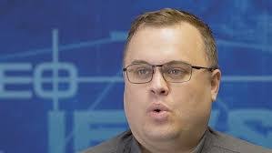 Steve Rothenberg's Instagram, Twitter & Facebook