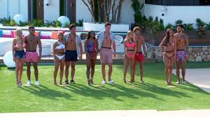 Partecipa ai casting di love island italia, il reality che ti porta su un'isola da sogno e può farti vincere un m. Brexi Tv Love Island Format Di Successo Anche In Italia Bubinoblog Ascolti E Notizie Sulla Tv