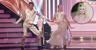Dancing With The Stars: Julia Stiles Honors Dolly Parton With "9 to 5" Dance — Country Rebel