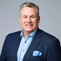 Kevin Mest's Instagram, Twitter & Facebook