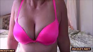 Diane Andrews - Hot Pink Jiggles