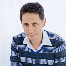 Jorge Dávila Vázquez: “Soy un sentimental, lloro cuando escucho a  Beethoven”