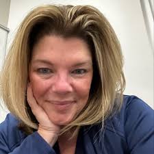 Carrie Boylan's Instagram, Twitter & Facebook