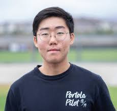 Kellen Howard's Instagram, Twitter & Facebook