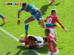 'the stamp on his head.' i was thinking: Zlatan Ibrahimovic Elbow And Tyrone Mings Stamp Go Unpunished During Manchester United 1 1 Bournemouth The Independent The Independent
