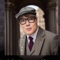 Nancy Ginsburg's Instagram, Twitter & Facebook