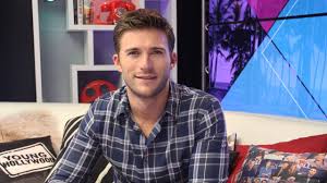 Michael kovac/getty images for afi quick facts name clint eastwood birth date may 31, 1930 (age 91) education piedmont junior and senior high school, seattle university, oakland technical. Scott Eastwood Plays Love It Or Lose It Youtube