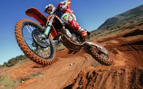 As for the claimed fuel efficiency, the yamaha r15 v3.0 petrol variant returns 30.00 kmpl. Yamaha Dirt Bike Wallpaper Posted By Ethan Anderson