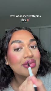 I’m so obsessed with this combo right now!! 😮‍💨 @makeupbymario lip liner  in kevin + @tartecosmetics juicy lip plump in tulip 💅🏽 #makeupbymario  #makeupbymariolipliners #tartejuicylipbalm ...