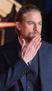 Hi friends! Any suggestions for a hair salon/person? Thank you!