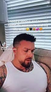 Sherry Everage's Instagram, Twitter & Facebook