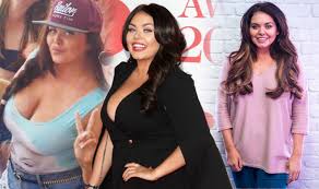 The cheeky geordie lass vowed earlier this year to lose scarlett was trained as a ballroom dancer in her youth, but admitted: Scarlett Moffatt Weight Loss Ant Mcpartlin Host New Pictures Express Co Uk