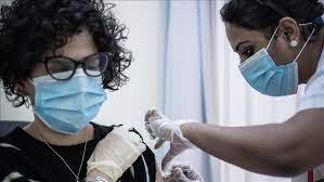 Las características y efectos que ha tenido en los voluntarios de ensayos clínicos. La Farmaceutica China Sinopharm Anuncia Que Su Vacuna Contra La Covid 19 Tiene Una Eficacia Del