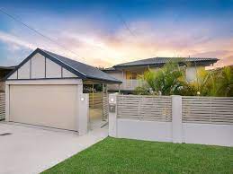 Love The Carport And Fence Carport Facade House Carport Designs