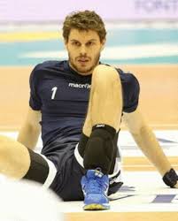 Depois, bloqueio de evandro, e tudo igual de novo: 7 Ideias De Volei Volei Bruninho Volei Bruno Rezende