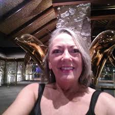 Anyone know where we can get licorice ice cream here? 😅🥰