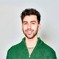 Glenn Summerfield's Instagram, Twitter & Facebook