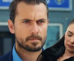 M jak miłość odc. 933. Jane Buford dręczą wyrzuty sumienia, ale próbuje  omotać Pawła