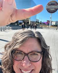 Leah Ingram, Real Sophisticated Consumer