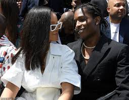 Rumors kicked off in january 2020 that rihanna had moved on from longtime boyfriend hassan jameel to a$ap rocky. Rihanna Pictured With New Boyfriend A Ap Rocky For The First Time Since Relationship Reveal Aktuelle Boulevard Nachrichten Und Fotogalerien Zu Stars Sternchen