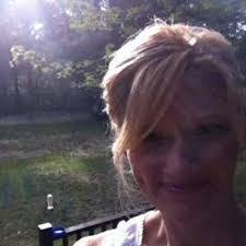 Gina Wessel's Instagram, Twitter & Facebook