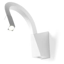 Vous aimez lire bien installee dans votre lit ou votre canape. Polyflex Switch Liseuse Led Blanche Par Linea Light Applique Tete De Lit