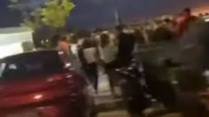 Πάτραι) είναι η μεγαλύτερη πόλη της πελοποννήσου και η τρίτη μεγαλύτερη της ελλάδας μετά την αθήνα και τη θεσσαλονίκη, με πληθυσμό που ανέρχεται στους 167.446 κατοίκους. Nees Eikones Synwstismoy Sthn Patra
