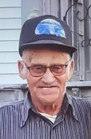 Lena Pelletier's Instagram, Twitter & Facebook