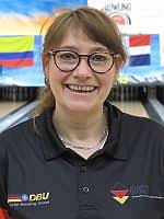 Lynda Barnes leads low-scoring Squad A in WSrC Women's Singles