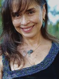 Kendra Grace's Instagram, Twitter & Facebook