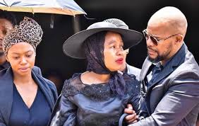 Sindi buthelezi takes us on a journey which explores africa and why we should all travel there at least once in our lifetimes. Sindi Dlathu Age Family And Hiv Status Style You 7