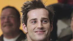 Tv-bad boy forladt af kæresten