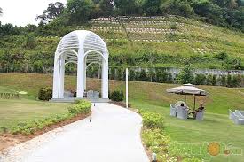 From wikimedia commons, the free media repository. Lawn Cafe Eco Terraces Paya Terubong Elegant Glass House Cafe Steven Goh S Penang Food And Penang Lifestyle