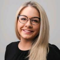 Cathy Devitt's Instagram, Twitter & Facebook