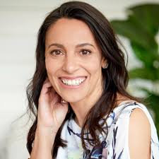 Trisha Mayes's Instagram, Twitter & Facebook