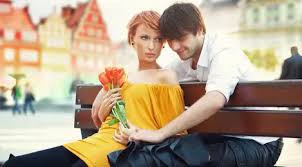 Cerita dewasa aku, seorang model yunior, diperkenalkan oleh temanku pada seorang fotografer ternama supaya aku bisa diorbitkan menjadi model terkenal. Cerita Cinta Romantis
