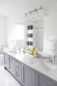 choosing bathroom paint colors for