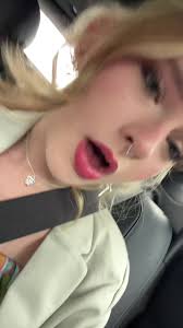 smila billa (@smila.and.idk)