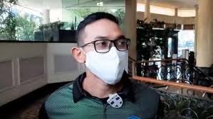 Smpn 19 surabaya unggul berprestasi fasilitas lengkap pengajar profesional ekstrakurikuler lengkap & beragam. Kepala Smp 3 Surabaya Meninggal Akibat Covid 19 Guru Dan Pegawai Rapid Test Massal Bagian 1